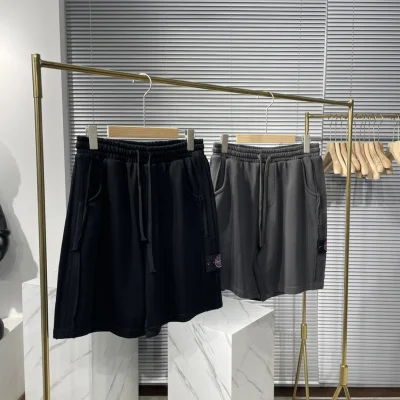 Шорты Stone Island Wide "Black" фото № 4 Шорты Stone Island Wide "Black" фото № 4