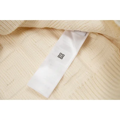 Свитер Givenchy Gentle Style "Cream" фото № 8