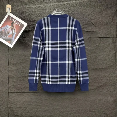 Свитшот Burberry Vertical And Horizontal Contrast Lines Print "Blue" фото № 2 Свитшот Burberry Vertical And Horizontal Contrast Lines Print "Blue" фото № 2