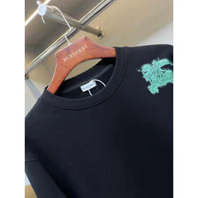 Свитшот Burberry Frontside Print Yellow Warrior And Horse Logo "Black" фото № 2 Свитшот Burberry Frontside Print Yellow Warrior And Horse Logo "Black" фото № 2