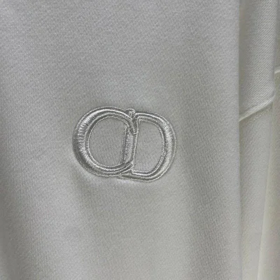Свитшот Christian Dior CD Frontside Print "White" фото № 3 Свитшот Christian Dior CD Frontside Print "White" фото № 3