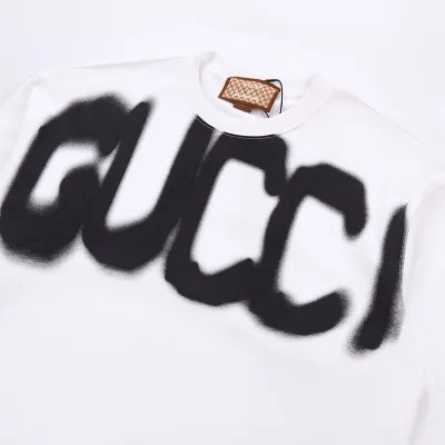 Свитшот Gucci X Balenciaga Spray Paint "White" фото № 5 Свитшот Gucci X Balenciaga Spray Paint "White" фото № 5