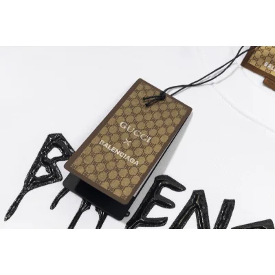 Свитшот Gucci X Balenciaga Events Of The Years "White" фото № 2 Свитшот Gucci X Balenciaga Events Of The Years "White" фото № 2