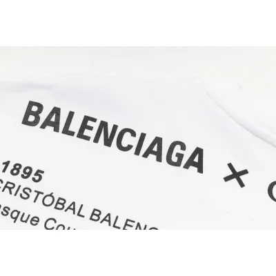 Свитшот Gucci X Balenciaga Events Of The Years "White" фото № 5 Свитшот Gucci X Balenciaga Events Of The Years "White" фото № 5