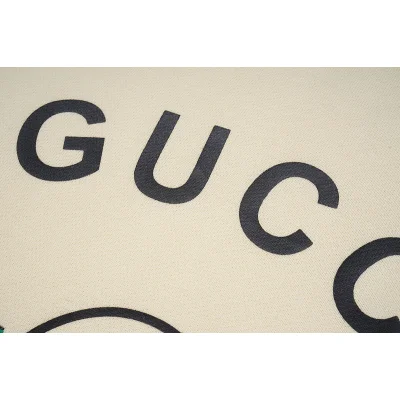 Свитшот Gucci Composition Of Words "Cream" фото № 3 Свитшот Gucci Composition Of Words "Cream" фото № 3