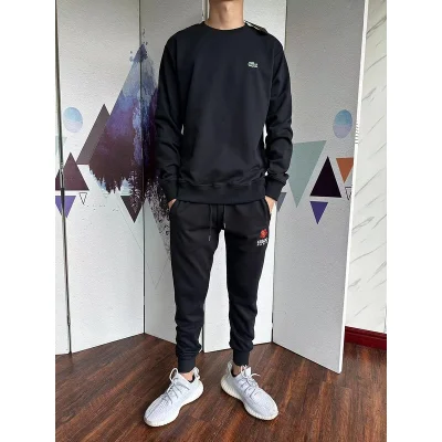 Свитшот Lacoste Plain With Small Front Logo "Black" фото № 8