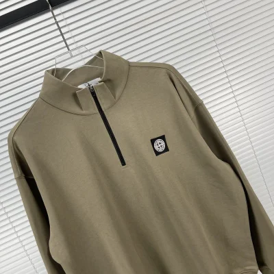 Свитшот Stone Island With Logo - Patch ZIP "Brown" фото № 6 Свитшот Stone Island With Logo - Patch ZIP "Brown" фото № 6