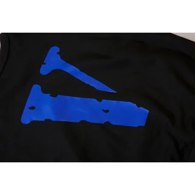 Свитшот Vlone With A Large Logo "Black/Blue" фото № 9 Свитшот Vlone With A Large Logo "Black/Blue" фото № 9