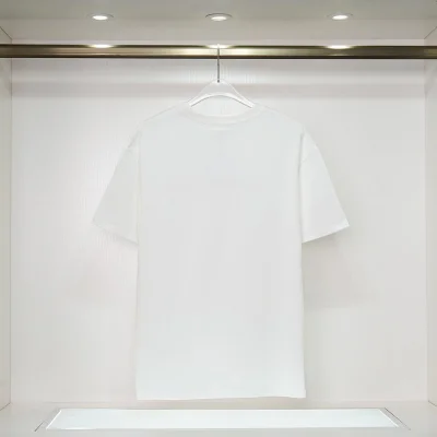 Футболка Alexander Wang Logo In The Snow "White" фото № 2 Футболка Alexander Wang Logo In The Snow "White" фото № 2