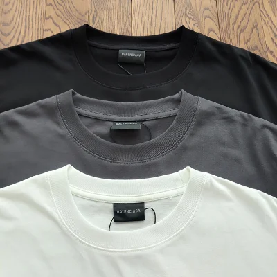 Футболка Balenciaga With A Small Brand Name "Gray/Black" фото № 5 Футболка Balenciaga With A Small Brand Name "Gray/Black" фото № 5