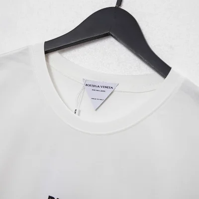 футболка Bottega Veneta Triangle Logo "White" фото № 5