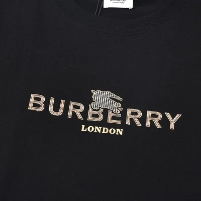 Футболка Burberry Shining Text Effect "Black" фото № 5