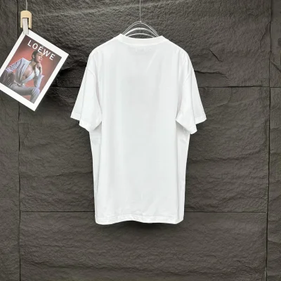 Футболка Burberry Frontside Print Big Black Warrior On The Horse "White" фото № 2 Футболка Burberry Frontside Print Big Black Warrior On The Horse "White" фото № 2