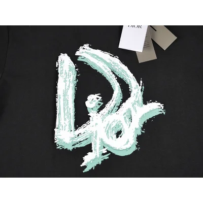 Футболка Christian Dior Graffity Logo «Dark» фото № 4 Футболка Christian Dior Graffity Logo «Dark» фото № 4
