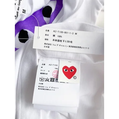 Футболка Comme des Garçons Play Purple Heart Eyes "White" фото № 7 Футболка Comme des Garçons Play Purple Heart Eyes "White" фото № 7