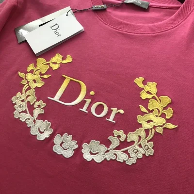 Футболка Dior With A Beautiful Print And Logo "Pink" фото № 9