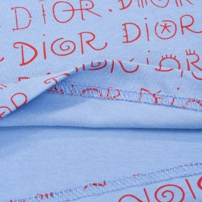 Футболка Dior Print With Text Of Brand Name "Blue/Red" фото № 6 Футболка Dior Print With Text Of Brand Name "Blue/Red" фото № 6