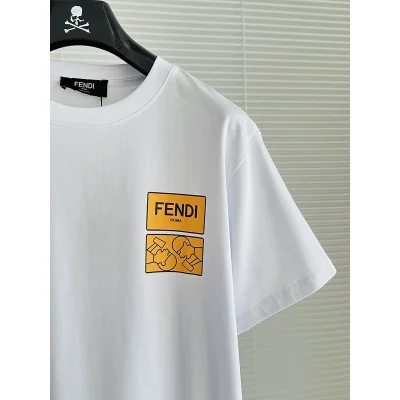 Футболка Fendi Caricature "White" фото № 3 Футболка Fendi Caricature "White" фото № 3