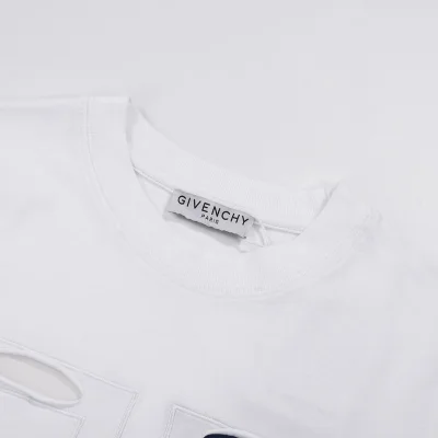 Футболка Givenchy Colored Cuts "White" фото № 4 Футболка Givenchy Colored Cuts "White" фото № 4