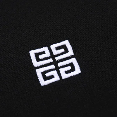 Футболка Givenchy Classic With Small Logo "Black" фото № 2