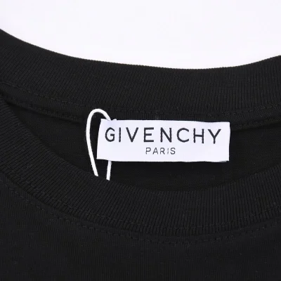 Футболка Givenchy Classic With Small Logo "Black" фото № 9