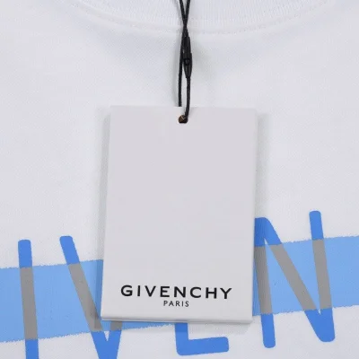 Футболка Givenchy Stupid Rabbit "White" фото № 5 Футболка Givenchy Stupid Rabbit "White" фото № 5