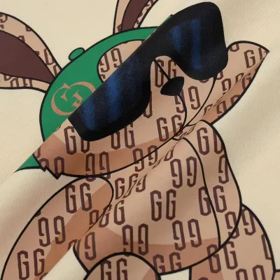 Футболка Gucci With A Rabbit Print In A Cap "Cream" фото № 7