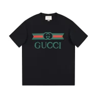 Футболка Gucci With An Abstract Logo