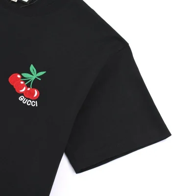 Футболка Gucci Cherry Print And Text Logo "Black" фото № 3