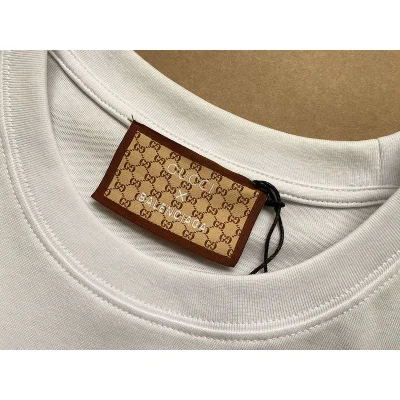 Футболка Gucci X Balenciaga Large Text Logos "White" фото № 3 Футболка Gucci X Balenciaga Large Text Logos "White" фото № 3