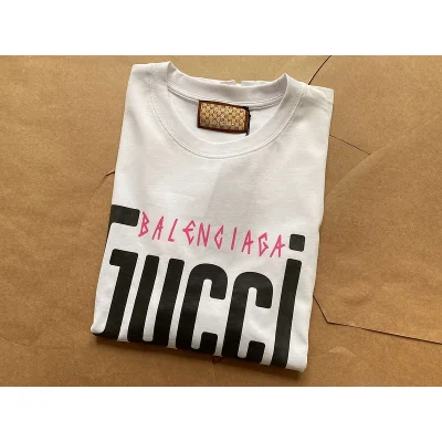 Футболка Gucci X Balenciaga Large Text Logos "White" фото № 9 Футболка Gucci X Balenciaga Large Text Logos "White" фото № 9