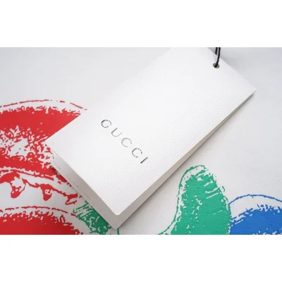 Футболка Gucci Multicolor Big Logo With Inscription Front "White" фото № 7 Футболка Gucci Multicolor Big Logo With Inscription Front "White" фото № 7