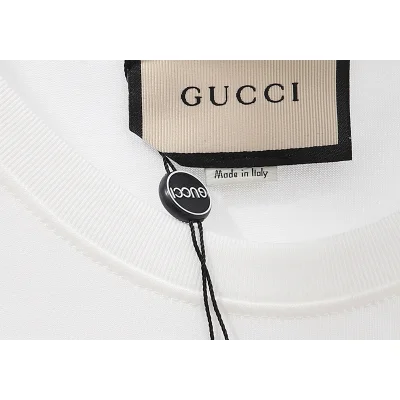Футболка Gucci Tiger In The Emblem "White" фото № 2