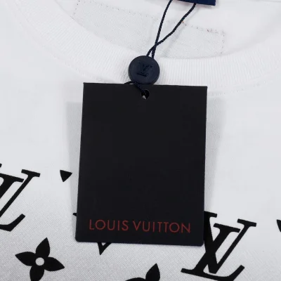 Футболка Louis Vuitton With A Gray Spot "White" фото № 7
