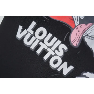Футболка Louis Vuitton With Print Of Hare Showing Its Tongue "Black" фото № 2 Футболка Louis Vuitton With Print Of Hare Showing Its Tongue "Black" фото № 2