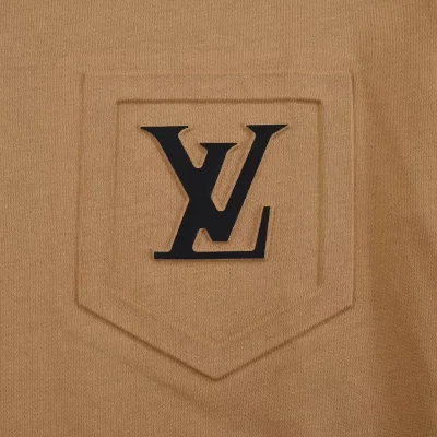 Футболка Louis Vuitton With Logo On The Pocket "Brown" фото № 7