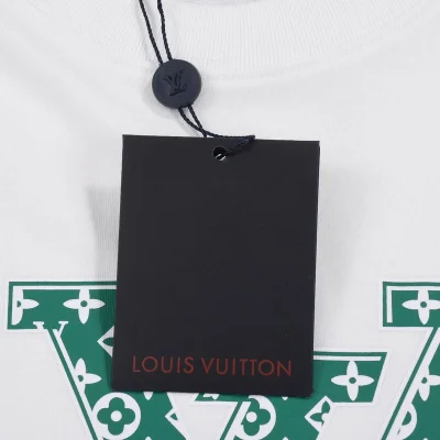 Футболка Louis Vuitton Mint Logo "White" фото № 4