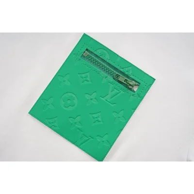 Футболка Louis Vuitton With A Green Zipper Pocket "White" фото № 8