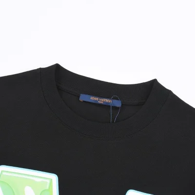 Футболка Louis Vuitton With Colorful Light Green Logo "Black" фото № 5