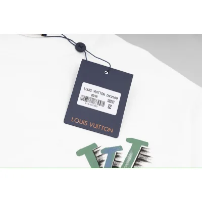 Футболка Louis Vuitton With Rabbit Print With Carrot On The Back "White" фото № 7