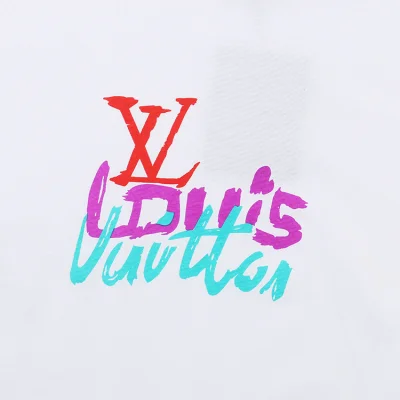 Футболка Louis Vuitton Stylish Logo "White" фото № 2 Футболка Louis Vuitton Stylish Logo "White" фото № 2
