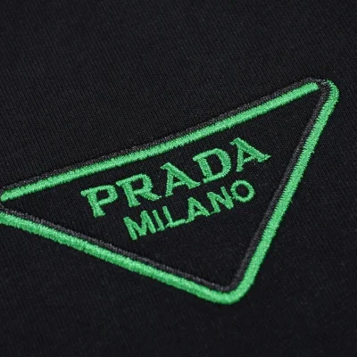 Футболка Prada Green Triangular Brand Logo "Black" фото № 5