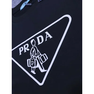 Футболка Prada The Man In The Logo "Black" фото № 2