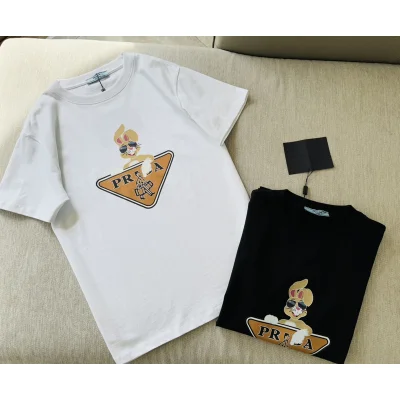 Футболка Prada Rabbit On The Logo "White" фото № 2
