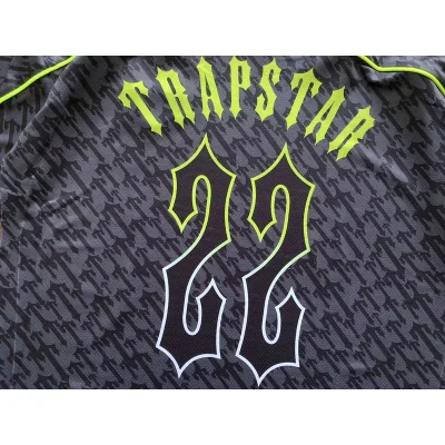 Футболка Trapstar Background From Repeating Small Logos "Gray" фото № 7