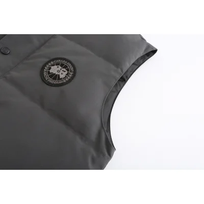 Жилетка Canada Goose Garson Vest "Gray" фото № 7 Жилетка Canada Goose Garson Vest "Gray" фото № 7