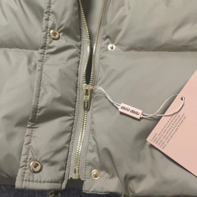 Жилетка Miu Miu Frontside Striped Logo Clear Miu Miu "Beige" фото № 7