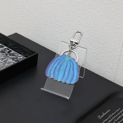 Брелок для ключей Louis Vuitton Pumpkin "Blue" фото № 4 Брелок для ключей Louis Vuitton Pumpkin "Blue" фото № 4