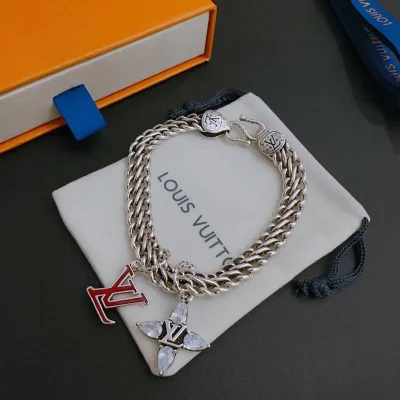 Браслет Louis Vuitton Wide Chain With Logo Symbols "Silver" фото № 3