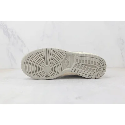 Nike SB Dunk Low "Sail/Light Bone/Cashmere/Pale Ivory" фото № 9